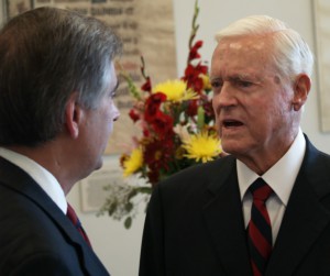 Hollings talks with University of South Carolina President Harris Pastides, 2008.