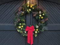 PHOTO ESSAY:  The wreathes of Charleston